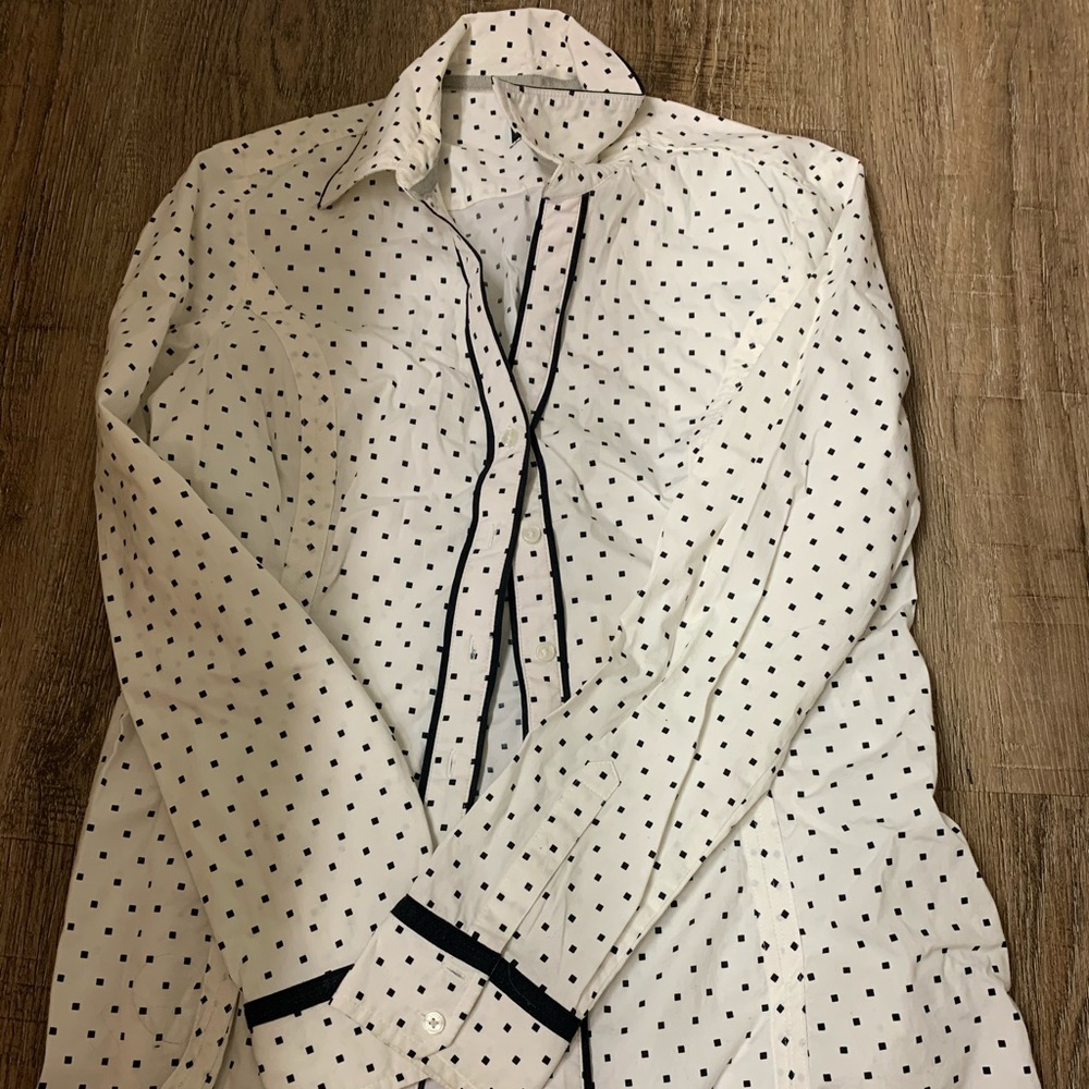 Express Button Down